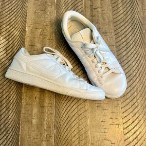 Nike White Tennis Sneakers Women’s